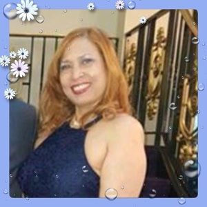 Meet your Posher, Elizabeth